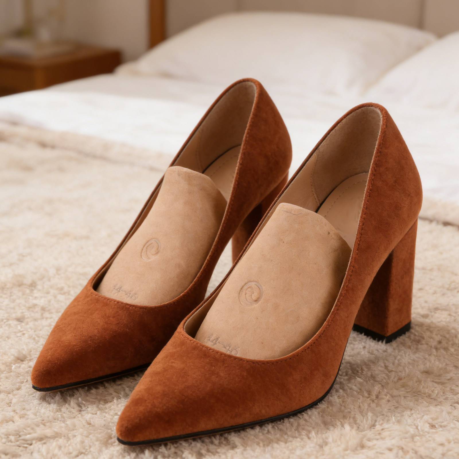 20Pairs Shoe Trees Paper Pulp  - огляд і ціна Phone Cases Uk